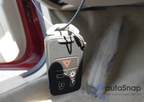 2016 Volvo S60 T5 Drive-E Premier z USA, uszkodzony, nr VIN YV126MFK4G1396231